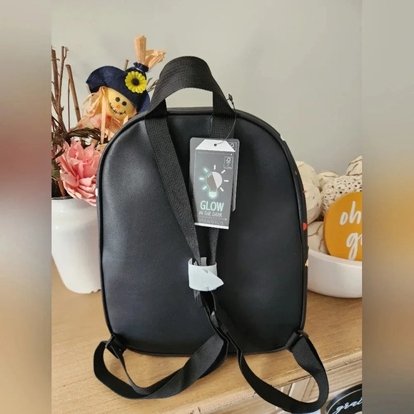 NWT Disney Mickey Mouse Pumpkin Halloween Glow in the Dark Backpack - Picture 6 of 11